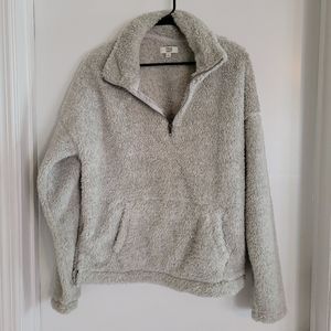 size medium pullover